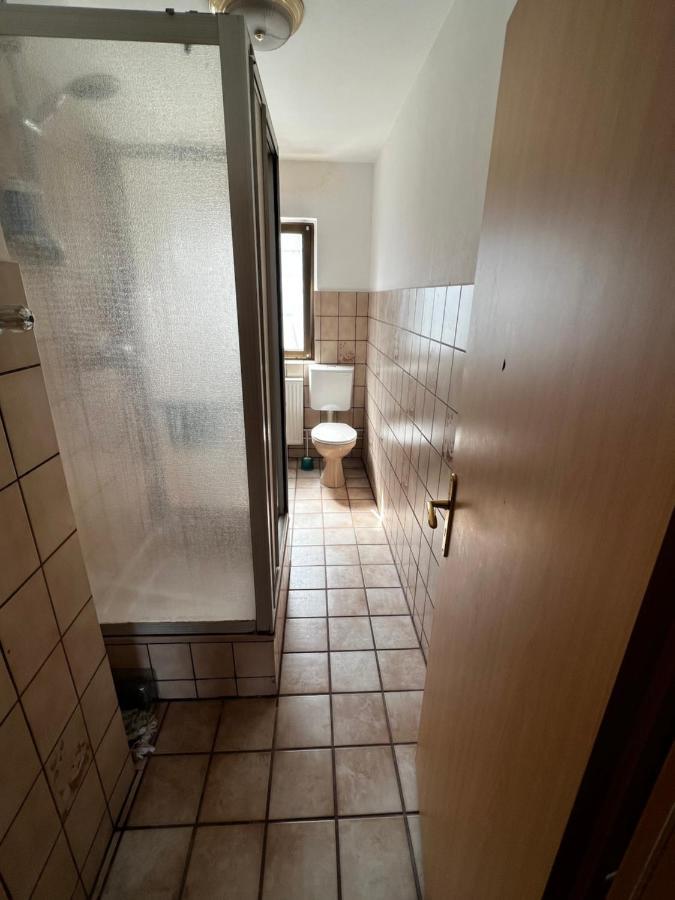 Praktisches Im Grossen Haus Mit Garten * Dusseldorf